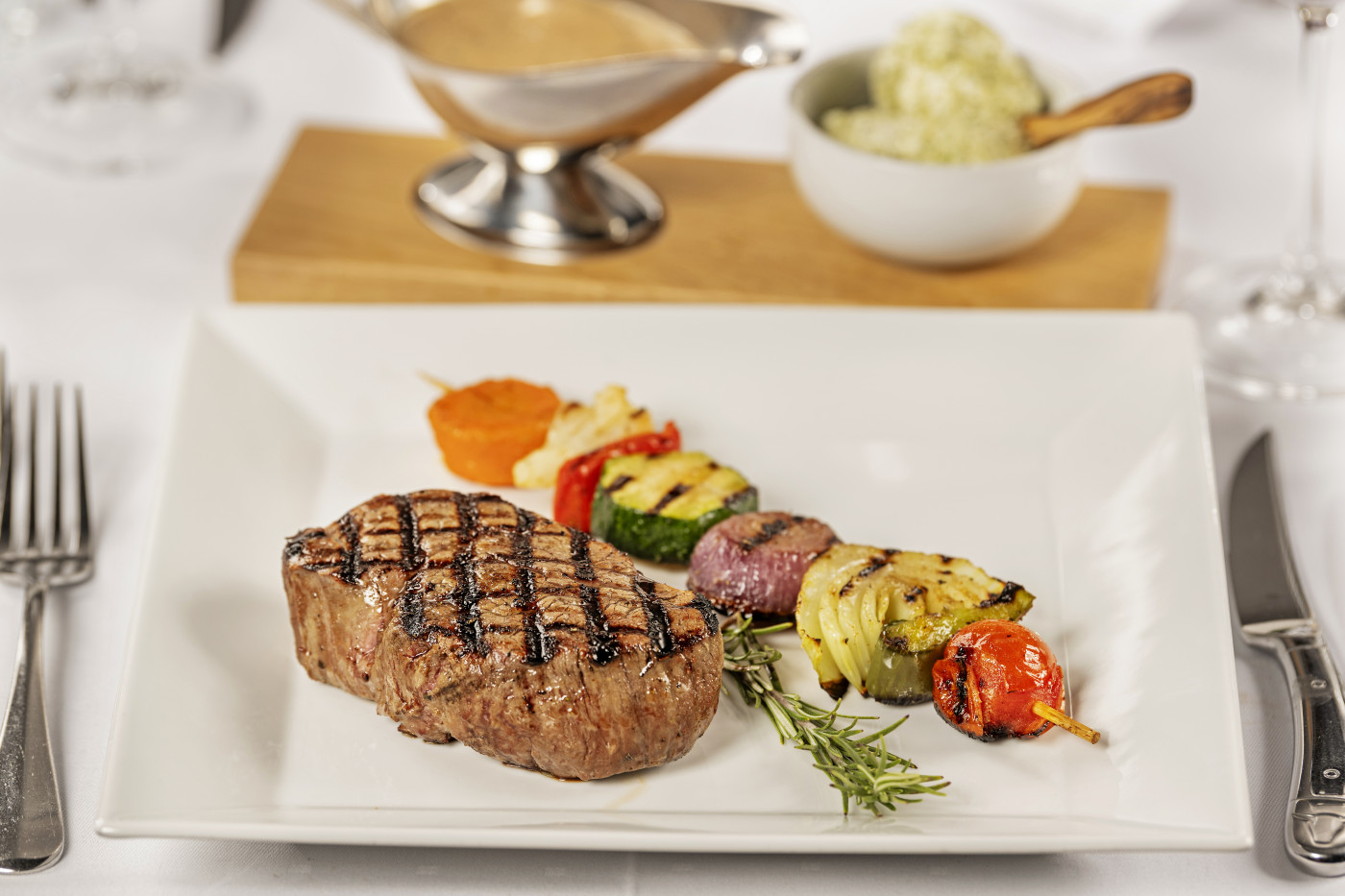 PB_05_0004 | Neue Seite | Essen ins rechte Licht gerückt | Leo Boesinger Fotograf St. Gallen Spezialist für Portrait- Business- und Architekturfotografie