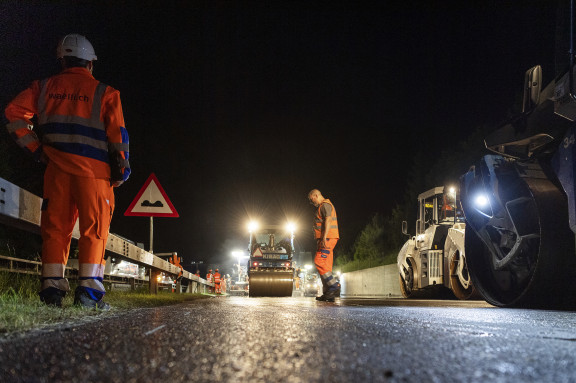 Cellere_Autobahn_0008 | Fotoreportage St. Gallen – nächtlicher Einsatz auf der Sitterbrücke | Events und Reportagen | Leo Boesinger Fotograf St. Gallen Spezialist für Portrait- Business- und Architekturfotografie