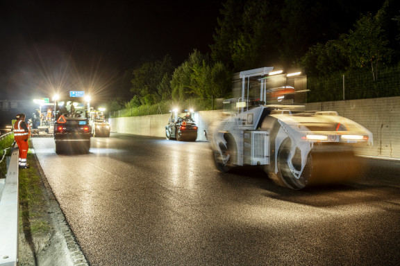 Cellere_Autobahn_0021 | Fotoreportage St. Gallen – nächtlicher Einsatz auf der Sitterbrücke | Events und Reportagen | Leo Boesinger Fotograf St. Gallen Spezialist für Portrait- Business- und Architekturfotografie