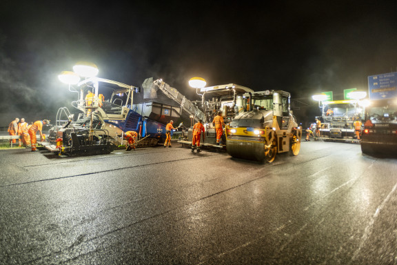 Cellere_Autobahn_0038 | Fotoreportage St. Gallen – nächtlicher Einsatz auf der Sitterbrücke | Events und Reportagen | Leo Boesinger Fotograf St. Gallen Spezialist für Portrait- Business- und Architekturfotografie