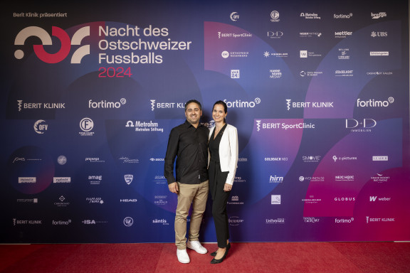 NDOF_2024_LB_0244_HiRes | Nacht des Ostschweizer Fussballs – Glanz, Emotionen und besondere Moment | Fotografie für das Unternehmermagazin Leader | Leo Boesinger Fotograf St. Gallen Spezialist für Portrait- Business- und Architekturfotografie
