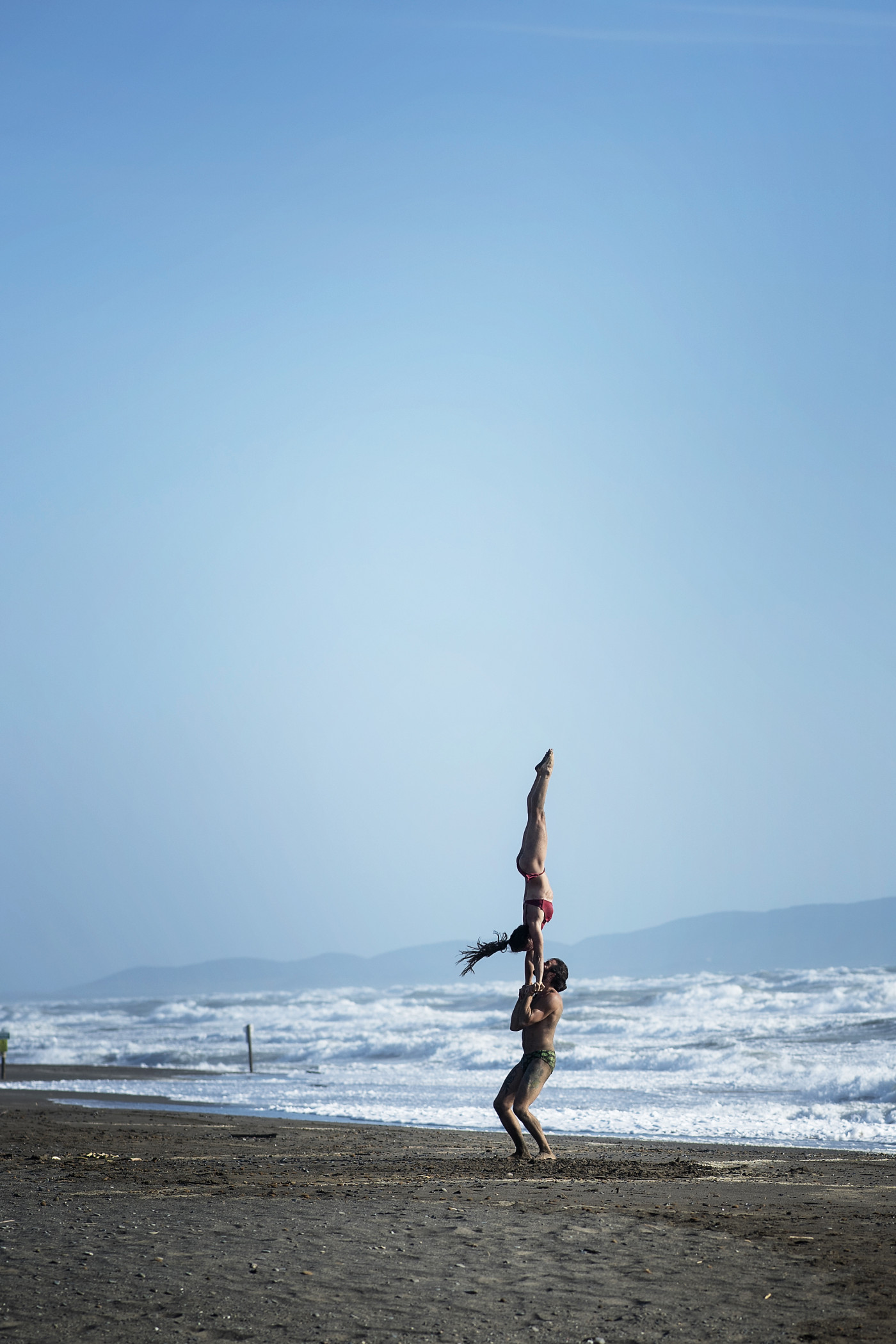 micolveglia_0054 | Akrobatik im Sturm – Magische Momente am Meer | Freie Arbeiten | Leo Boesinger Fotograf St. Gallen Spezialist für Portrait- Business- und Architekturfotografie
