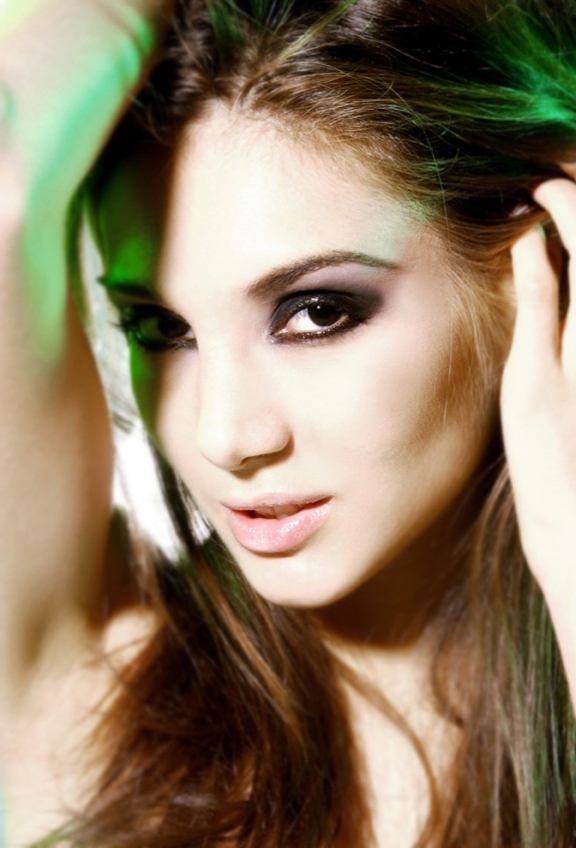 dclass-22 | Dclass | Beauty | Gesichter im Fokus – Portraits & mehr | Leo Boesinger Fotograf St. Gallen Spezialist für Portrait- Business- und Architekturfotografie