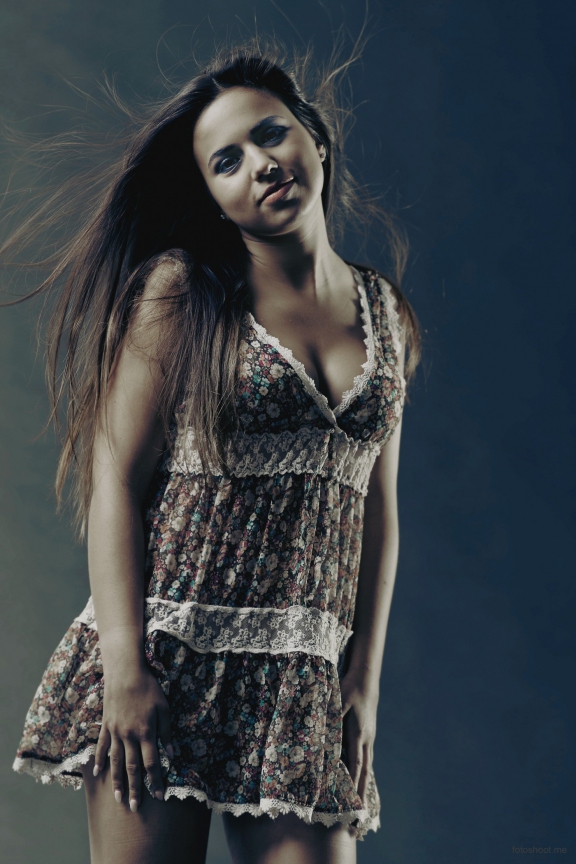 06sarahrobi05745 | Fotoshoot.me | Beauty | Gesichter im Fokus – Portraits & mehr | Leo Boesinger Fotograf St. Gallen Spezialist für Portrait- Business- und Architekturfotografie