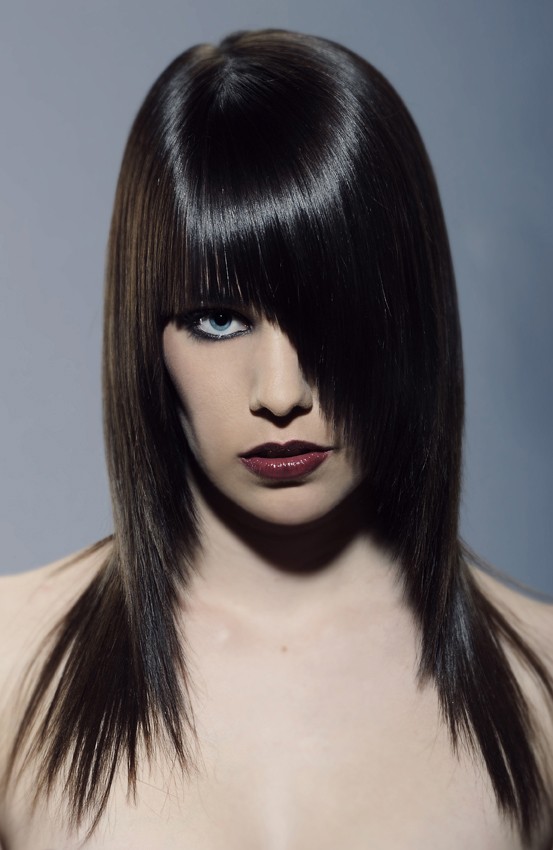 06maionedunkel4874 | Immagine Maione Wil | Beauty | Gesichter im Fokus – Portraits & mehr | Leo Boesinger Fotograf St. Gallen Spezialist für Portrait- Business- und Architekturfotografie