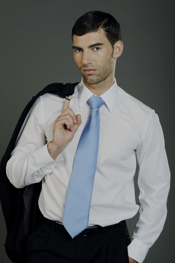 gianstecher30046 | Modelagentur | Beauty | Gesichter im Fokus – Portraits & mehr | Leo Boesinger Fotograf St. Gallen Spezialist für Portrait- Business- und Architekturfotografie