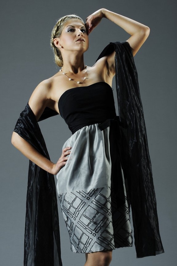 larahauser10047 | Modelagentur | Beauty | Gesichter im Fokus – Portraits & mehr | Leo Boesinger Fotograf St. Gallen Spezialist für Portrait- Business- und Architekturfotografie