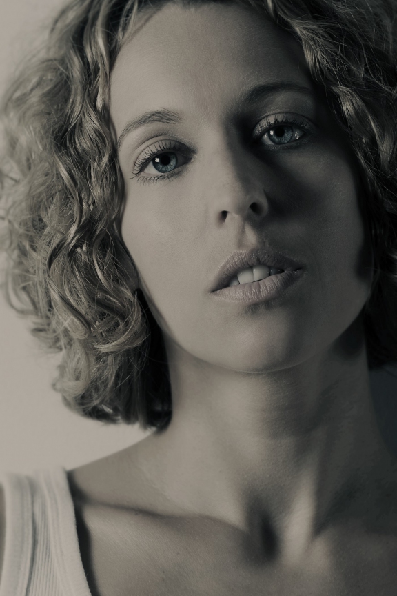 ste47953 | Ste | Beauty | Gesichter im Fokus – Portraits & mehr | Leo Boesinger Fotograf St. Gallen Spezialist für Portrait- Business- und Architekturfotografie
