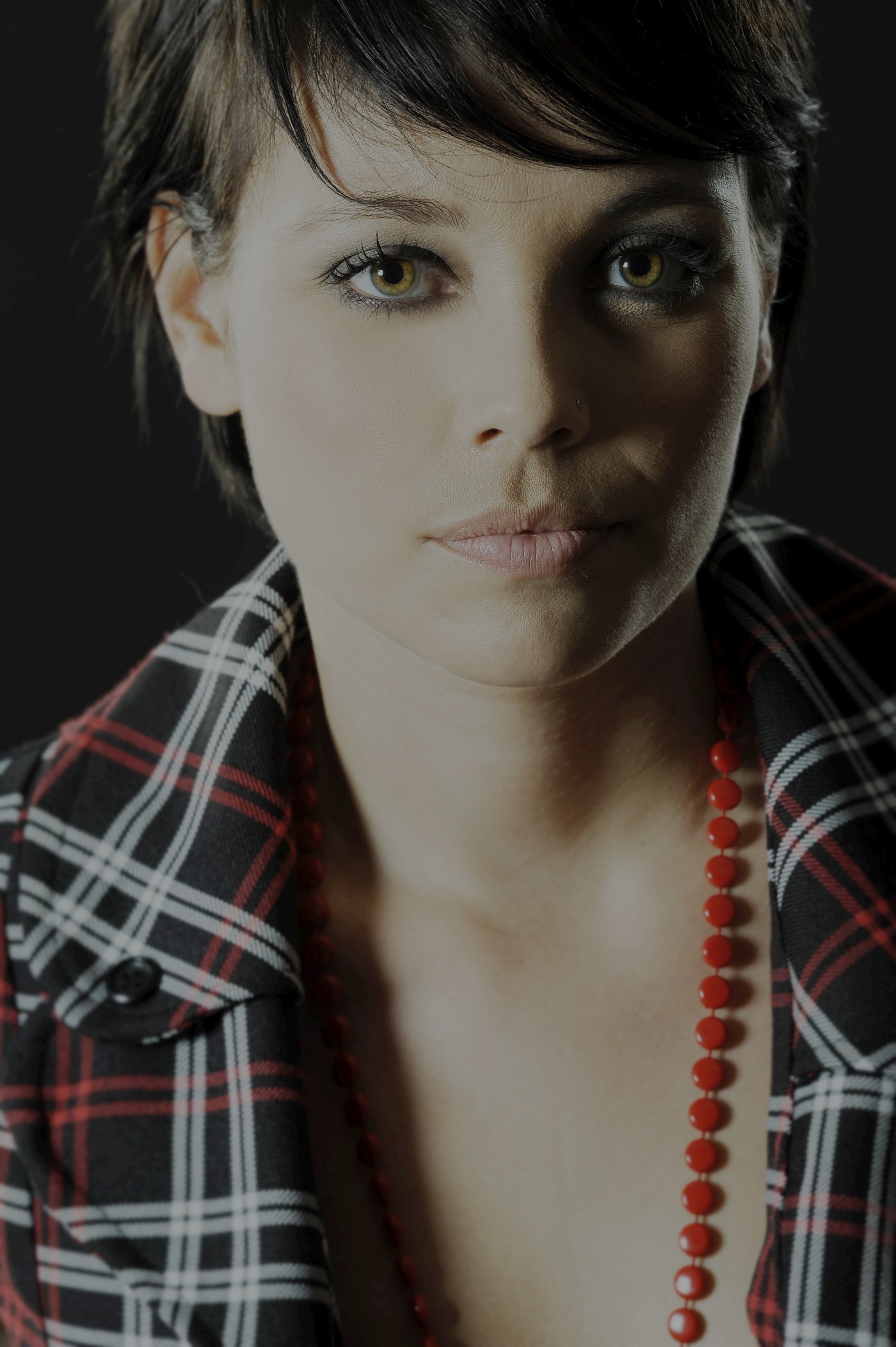 sibylle501321 | Sybille | Beauty | Gesichter im Fokus – Portraits & mehr | Leo Boesinger Fotograf St. Gallen Spezialist für Portrait- Business- und Architekturfotografie