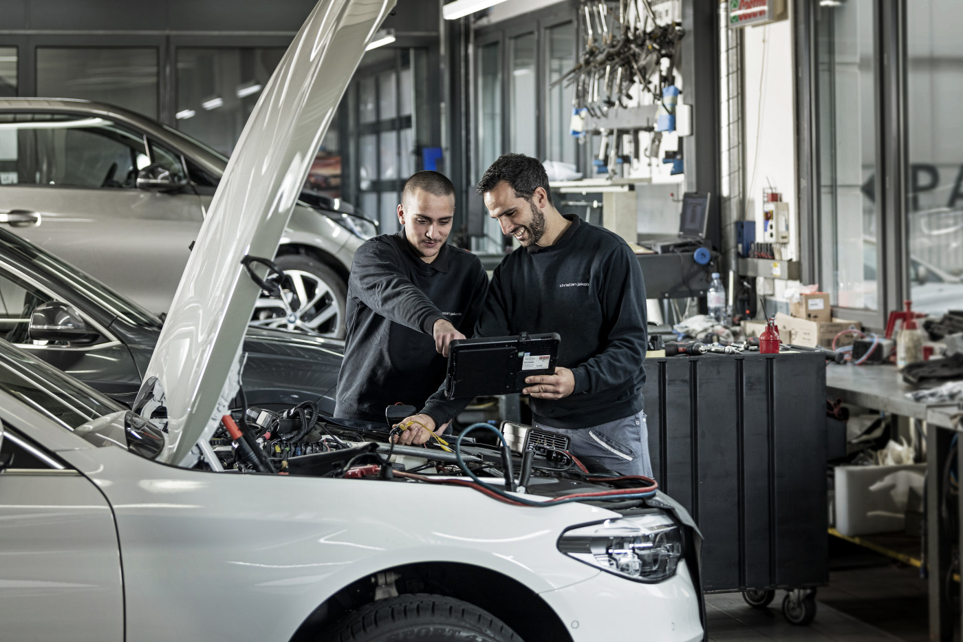 ZBW_Alpinagroup_0038_V1 | ZBW Werbung Lehrlinge | Business | Menschen | Leo Boesinger Fotograf