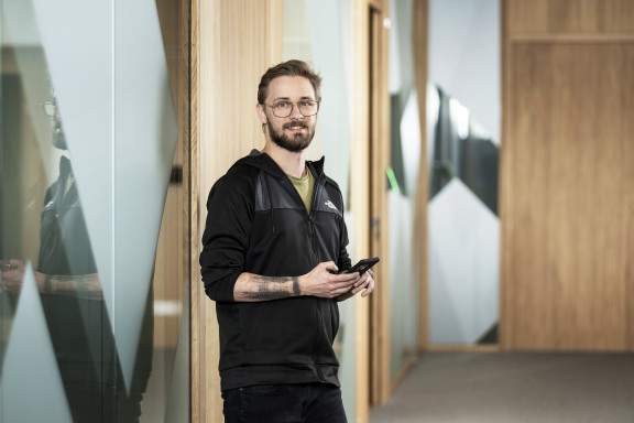 Brisoft_03_3_0007 | Mitarbeiterportraits für Brisoft in Bern und Basel | Portraits | Menschen | Leo Boesinger Fotograf St. Gallen Spezialist für Portrait- Business- und Architekturfotografie