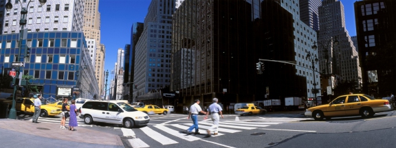 nyc-pano-kreuzung-1 | New York | Natur, Städte und Reisen | Leo Boesinger Fotograf St. Gallen Spezialist für Portrait- Business- und Architekturfotografie