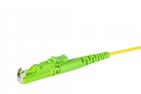 H_S_07_2_0003 | Huber Suhner Produkte | Produkt- & Industriefotografie | Leo Boesinger Fotograf St. Gallen Spezialist für Portrait- Business- und Architekturfotografie