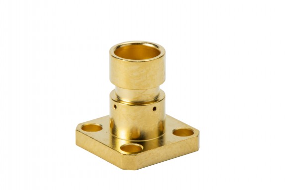 H_S_13_SMPSL_5D_O_F35P_0003 | Huber Suhner Produkte | Produkt- & Industriefotografie | Leo Boesinger Fotograf St. Gallen Spezialist für Portrait- Business- und Architekturfotografie