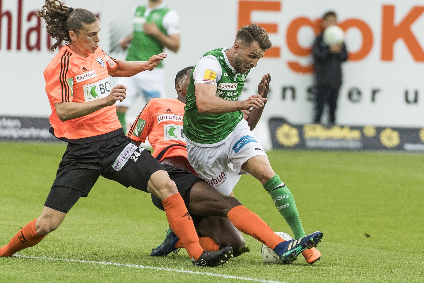 buess180519ls0461 | FCSG Spielbilder | Sportfotografie | Leo Boesinger Fotograf St. Gallen Spezialist für Portrait- Business- und Architekturfotografie