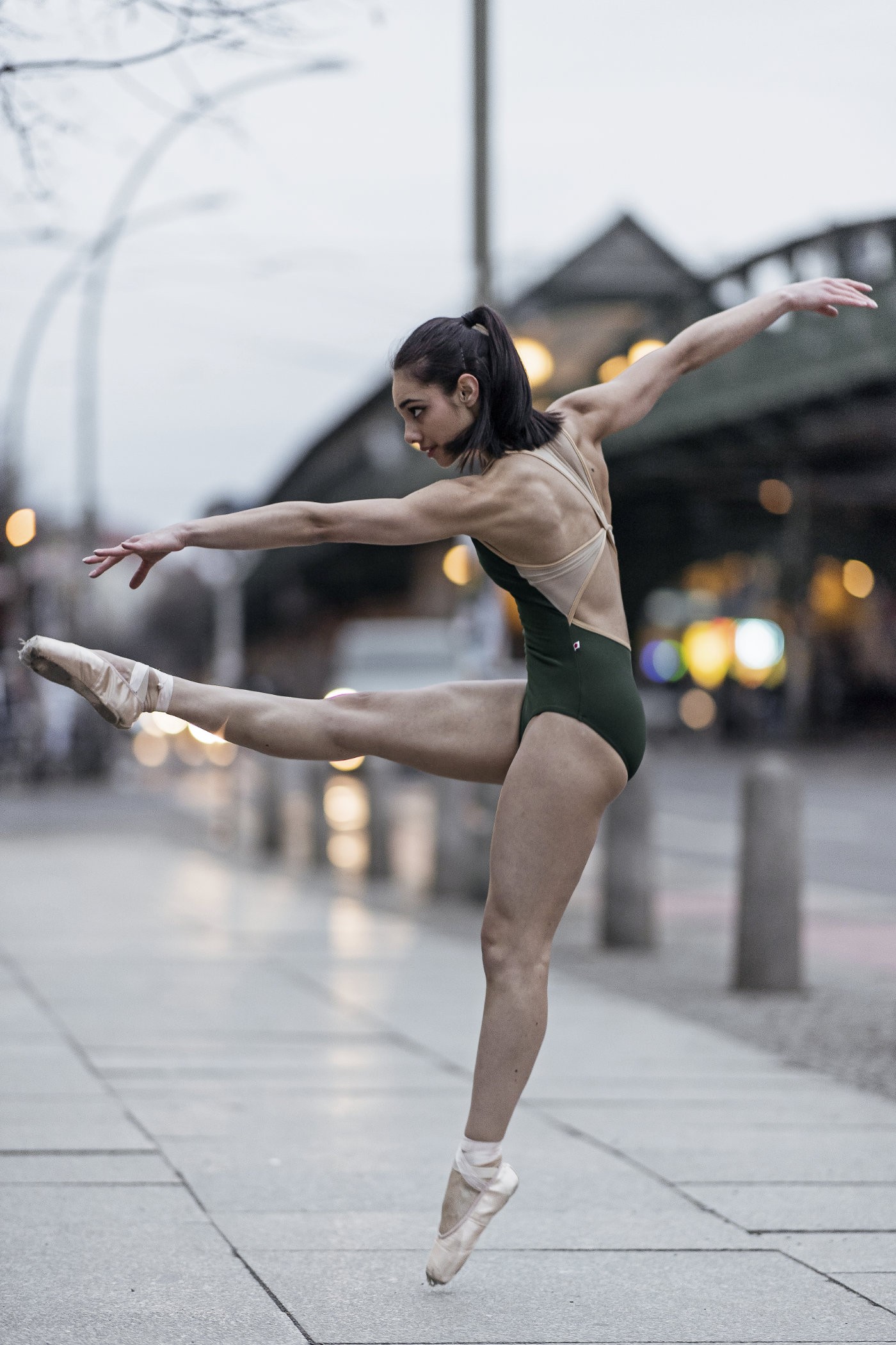 nadika40374 | Tanz Berlin | Sportfotografie | Leo Boesinger Fotograf St. Gallen Spezialist für Portrait- Business- und Architekturfotografie