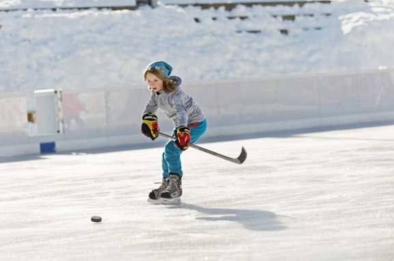 schlittschuh0151 | Appenzellerland Tourismus | Werbung in Bildern – Marken sichtbar machen | Leo Boesinger Fotograf St. Gallen Spezialist für Portrait- Business- und Architekturfotografie