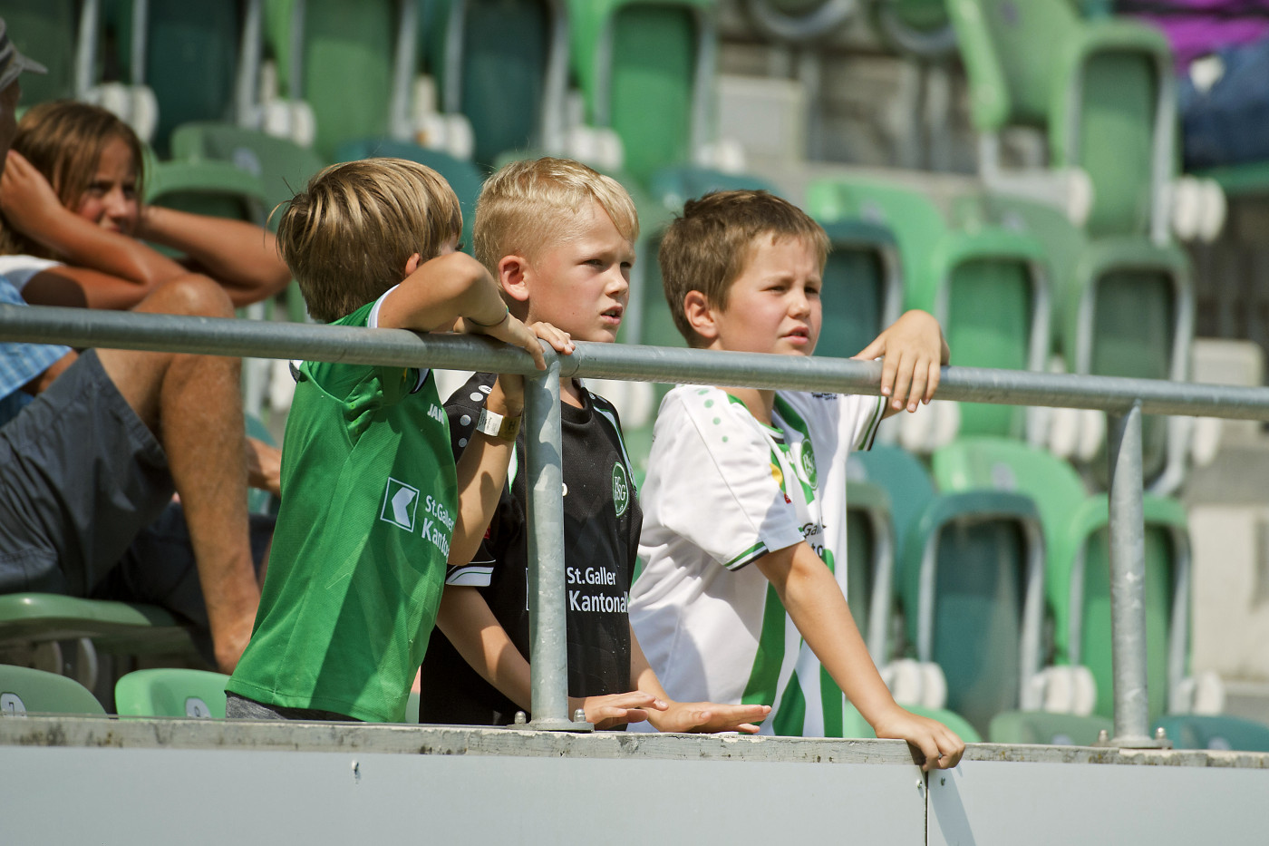 Fans_FCZ_09_08_0164 | FCSG Imagebilder | Werbung in Bildern – Marken sichtbar machen | Leo Boesinger Fotograf St. Gallen Spezialist für Portrait- Business- und Architekturfotografie