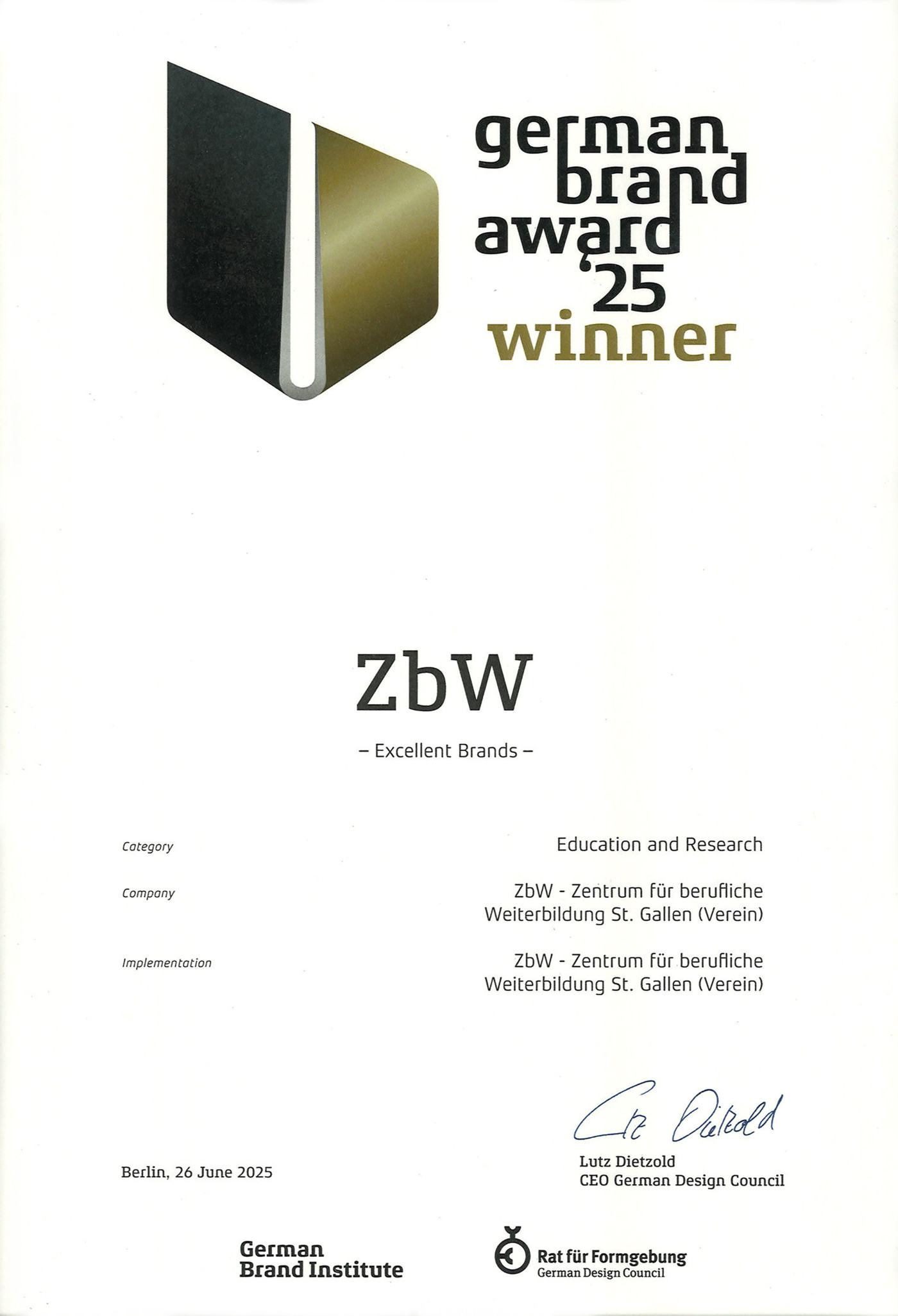 GBA_2025 | Kreative Werbefotografie für die ZBW – ausgezeichnet mit dem German Brand Award | Werbung in Bildern – Marken sichtbar machen | Leo Boesinger Fotograf St. Gallen Spezialist für Portrait- Business- und Architekturfotografie