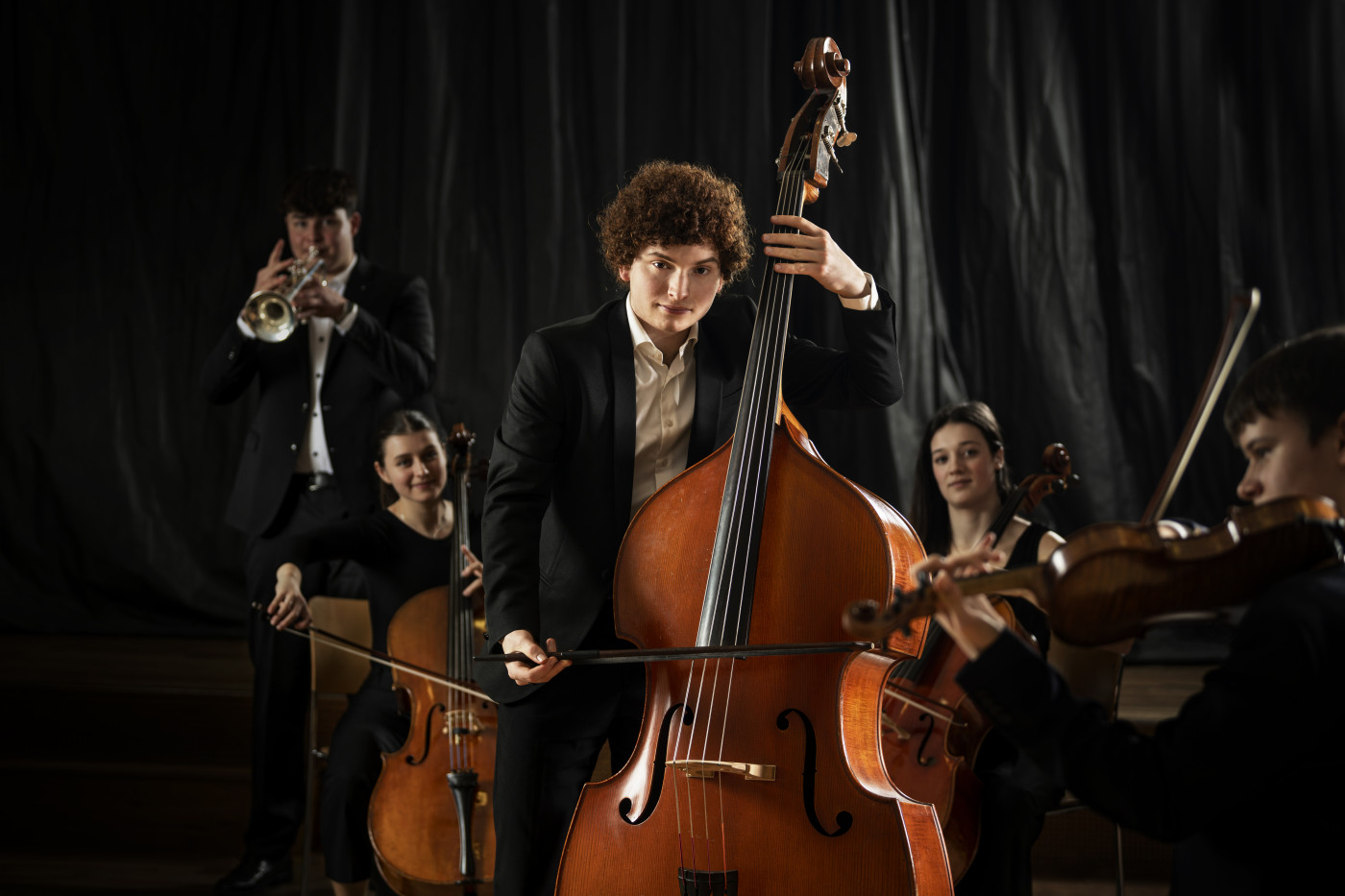 Konsi_Leon_Frei_0003_1_V1 | Kreative Werbefotografie für die ZBW – ausgezeichnet mit dem German Brand Award | Werbung in Bildern – Marken sichtbar machen | Leo Boesinger Fotograf St. Gallen Spezialist für Portrait- Business- und Architekturfotografie